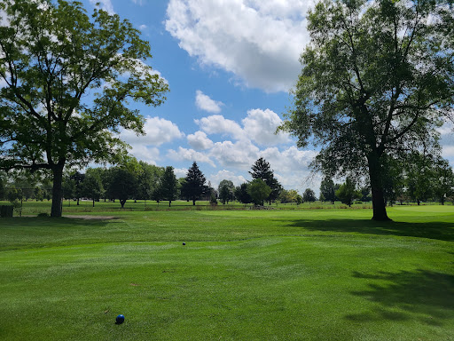 Golf Course «Tipton Municipal Golf Course», reviews and photos, 2211 Golf Course Rd, Tipton, IN 46072, USA