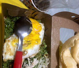 Warung Nasgor IJO Pak LIKIN jajar photo