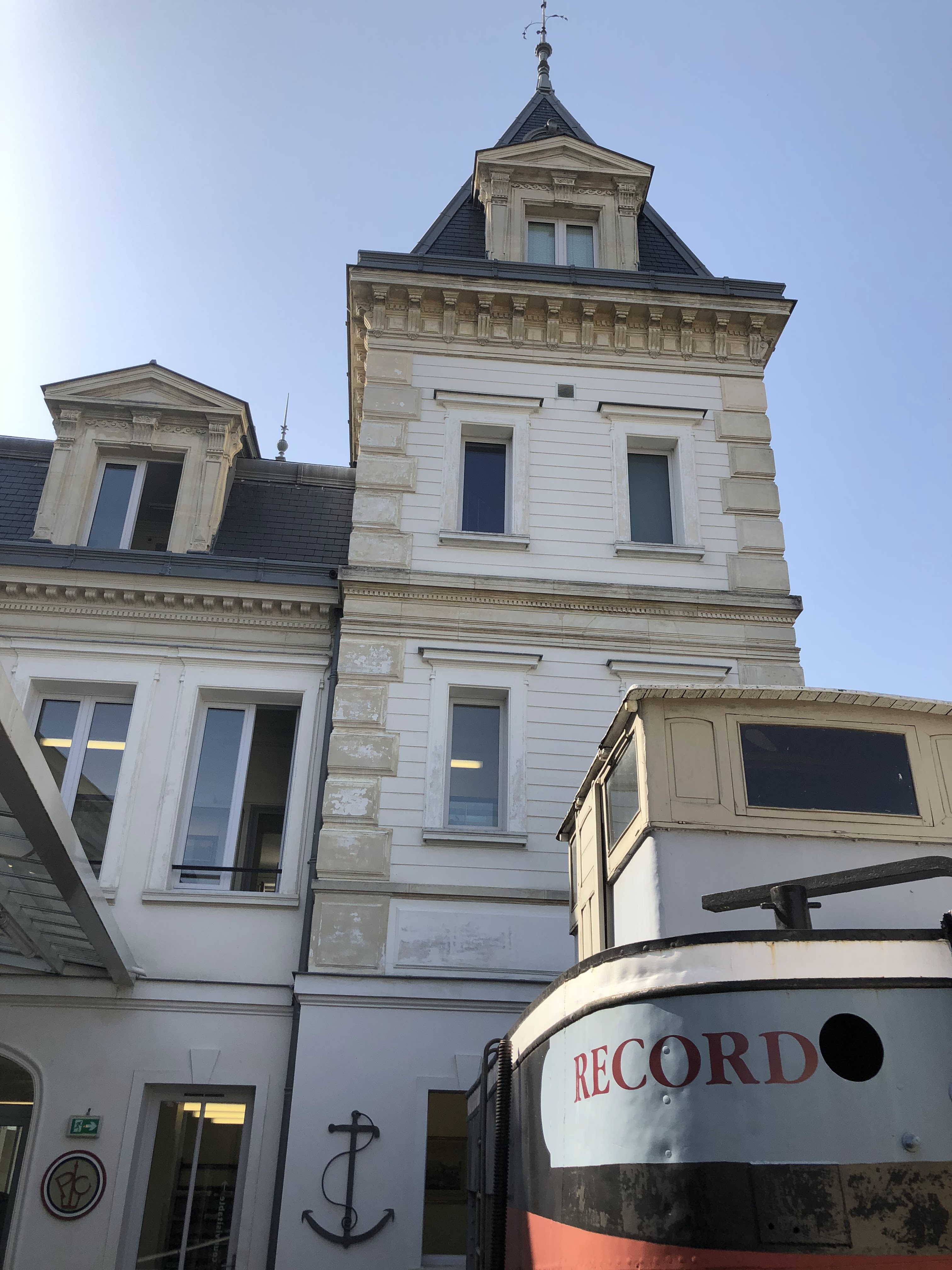 Photo n° 9 de l'avis de PZT.N fait le 26/07/2019 à 16:47
