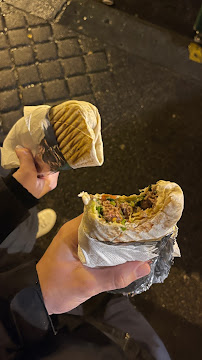 Plats et boissons du Restaurant égyptien Falafel Égyptien à Paris - n°15