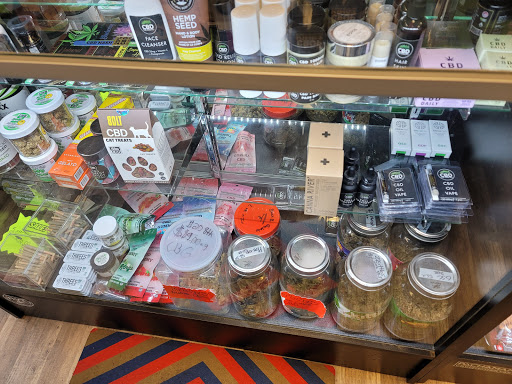 Tobacco Shop «Bear Smoke Smokeshop», reviews and photos, 4295 Browns Bridge Rd B, Cumming, GA 30041, USA