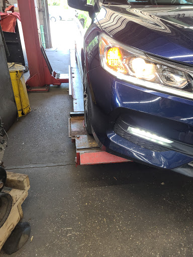 Auto Repair Shop «Rising Sun Motors», reviews and photos, 9001 Rhode Island Ave, College Park, MD 20740, USA