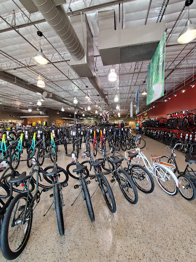 Bicycle Store «Bike Barn - West University», reviews and photos, 5339 Weslayan St, Houston, TX 77005, USA