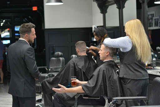 Barber Shop «Modern Gents Premier Barbershop & Bar», reviews and photos, 8233 Cooper Creek Blvd, Bradenton, FL 34201, USA
