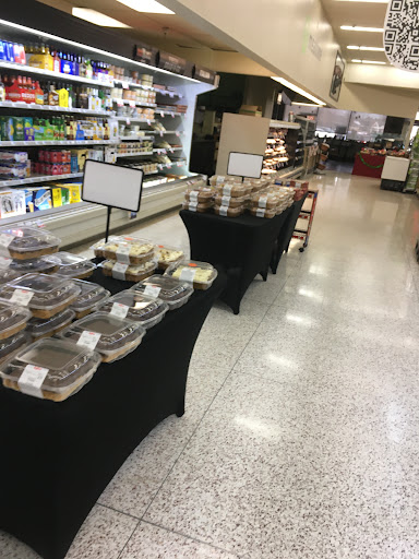 Supermarket «Hy-Vee», reviews and photos, 1951 S Main Ave, Sioux Center, IA 51250, USA