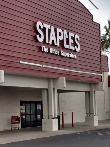 Office Supply Store «Staples», reviews and photos, 4350 W Camelback Rd, Glendale, AZ 85301, USA