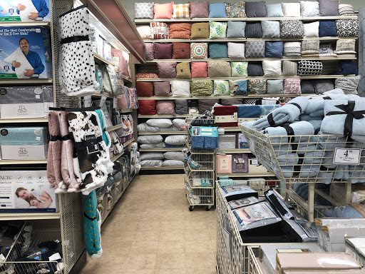 Home Goods Store «Christmas Tree Shops», reviews and photos, 365 US-206, Bridgewater, NJ 08807, USA