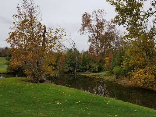 Public Golf Course «Cherry Blossom Golf Club», reviews and photos, 150 Clubhouse Dr, Georgetown, KY 40324, USA
