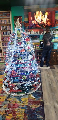 Used Book Store «Book Rack», reviews and photos, 125 E McKey St, Ocoee, FL 34761, USA