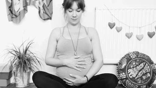 Love Yoga Leicester- Pregnancy