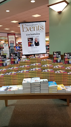 Book Store «Barnes & Noble», reviews and photos, 102 Park Ave #1, Willow Grove, PA 19090, USA