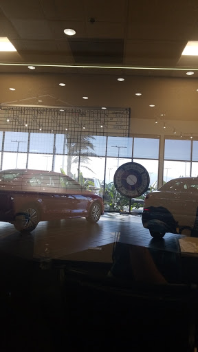 Volkswagen Dealer «Volkswagen of Fairfield», reviews and photos, 2855 Auto Mall Pkwy, Fairfield, CA 94533, USA