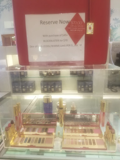 Shopping Mall «Shops On Lake Avenue», reviews and photos, 345 S Lake Ave, Pasadena, CA 91101, USA