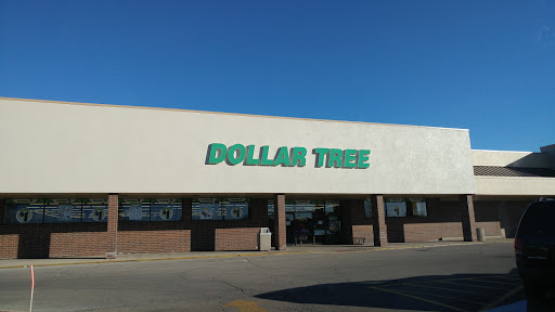 Dollar Store «Dollar Tree», reviews and photos, 1800 Douglas Rd, Montgomery, IL 60538, USA