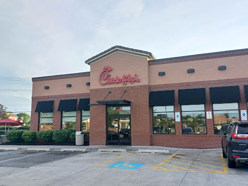 Fast Food Restaurant «Chick-fil-A», reviews and photos, 2008 E Joppa Rd, Parkville, MD 21234, USA