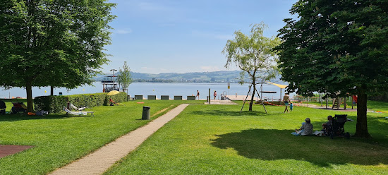 Strandbad Huenenberg