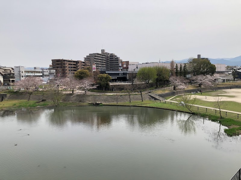 野間大池