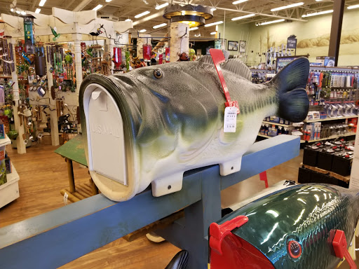 Sporting Goods Store «Bass Pro Shops», reviews and photos, 1 Bass Pro Dr, Bristol, TN 37621, USA