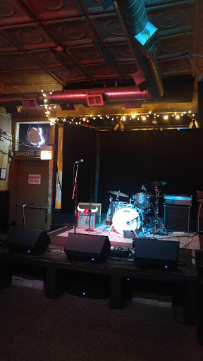 Bar «Quenchers Saloon», reviews and photos, 2401 N Western Ave, Chicago, IL 60647, USA