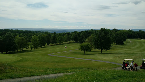 Golf Course «Apple Mountain Golf & CC», reviews and photos, 369 Hazen Oxford Rd, Belvidere, NJ 07823, USA