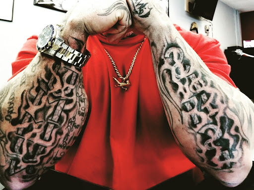 Explore chef knife tattoo ideas, creative tattoo ideas in Tucson, available at Jesses Tattoos & Tattoo Supplies