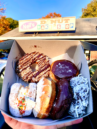 Donut Shop «Neils Donuts», reviews and photos, 83 N Turnpike Rd, Wallingford, CT 06492, USA
