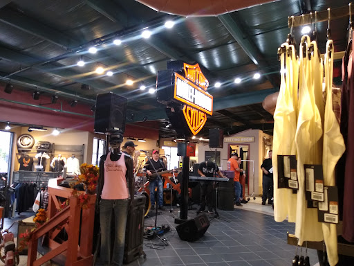 Harley-Davidson Dealer «Hot Metal Harley-Davidson», reviews and photos, 1122 Lebanon Rd, West Mifflin, PA 15122, USA