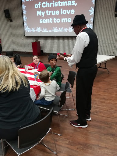 Community Center «Brooklyn Center Community Center», reviews and photos, 6301 Shingle Creek Pkwy, Brooklyn Center, MN 55430, USA