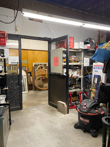 Antique Store «Buy and Consign», reviews and photos, 1250 Main St, Waltham, MA 02451, USA