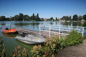 La Villa du Lac image