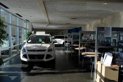 Car Dealer «Tasca Automotive Group», reviews and photos, 1300 Pontiac Ave, Cranston, RI 02920, USA