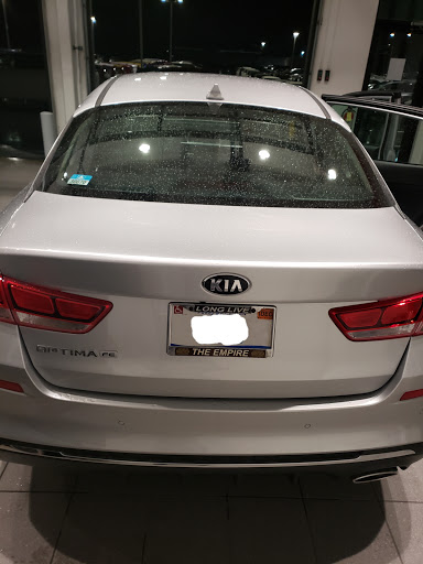 Auto Repair Shop «Summit Place Kia East», reviews and photos, 44900 N Gratiot Ave, Charter Twp of Clinton, MI 48036, USA