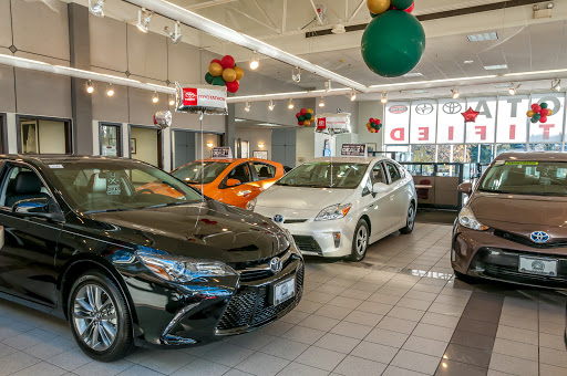 Toyota Dealer «Oakbrook Toyota», reviews and photos, 550 E Ogden Ave, Westmont, IL 60559, USA