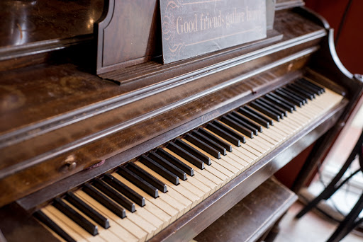 Wine Bar «Thirsty Mind Coffee and Wine Bar», reviews and photos, 23 College St # 6, South Hadley, MA 01075, USA