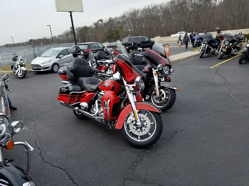 Motorcycle Dealer «Suffolk County Harley-Davidson, Inc.», reviews and photos, 4020 Sunrise Hwy, Oakdale, NY 11769, USA