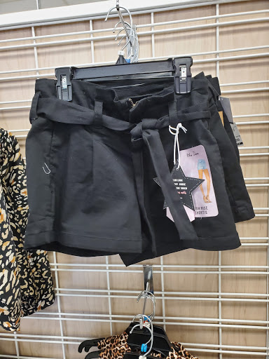 Department Store «Bealls Outlet», reviews and photos, 6864 Gulfport Blvd S, South Pasadena, FL 33707, USA