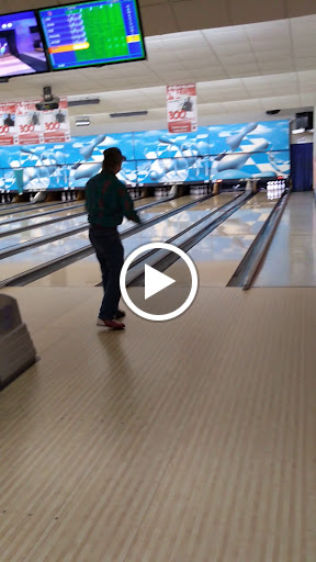 Bowling Alley «Al-Mar Lanes», reviews and photos, 1010 N Main St, Bowling Green, OH 43402, USA