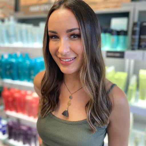 Beauty Salon «Vata Salon & Spa Aveda», reviews and photos, 205 W 6th St, Vancouver, WA 98660, USA