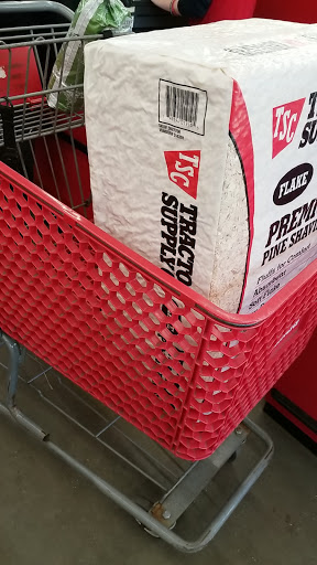 Home Improvement Store «Tractor Supply Co.», reviews and photos, 2101 Bay St STE A, Taunton, MA 02780, USA