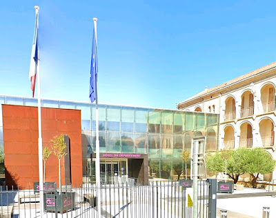 Service des solidarités Devèze à Béziers