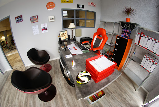 Photo 2 - Gruissan Auto