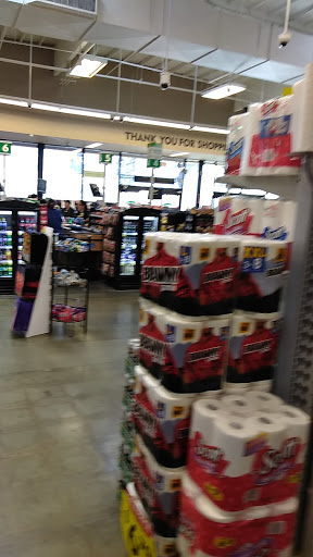 Grocery Store «Food 4 Less», reviews and photos, 4400 Slauson Ave, Maywood, CA 90270, USA