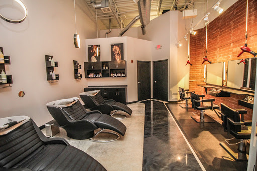 Beauty Salon «Blu A Color Salon», reviews and photos, 912 Meramec Station Rd, Valley Park, MO 63088, USA