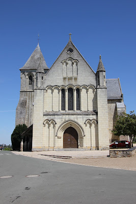 Église Saint-Aubin de Blaison à Blaison-Saint-Sulpice