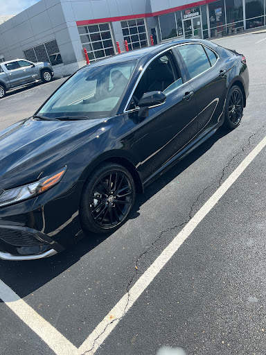 Toyota Dealer «Voss Toyota», reviews and photos, 2110 Heller Dr, Dayton, OH 45434, USA