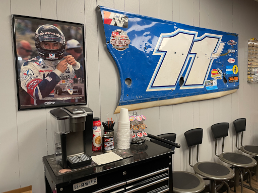 Auto Repair Shop «Rad Air Complete Car Care & Tire Centers - Wickliffe», reviews and photos, 29257 Anderson Rd, Wickliffe, OH 44092, USA