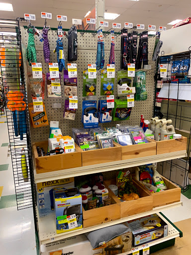Pet Supply Store «Pet Supplies Plus», reviews and photos, 1960 Jericho Turnpike, East Northport, NY 11731, USA