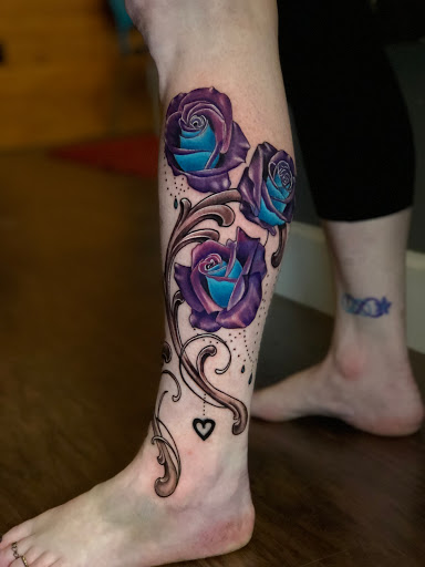 Explore side hand tattoo ideas, creative tattoo ideas in Pearcy, available at Studio 621 Tattoo