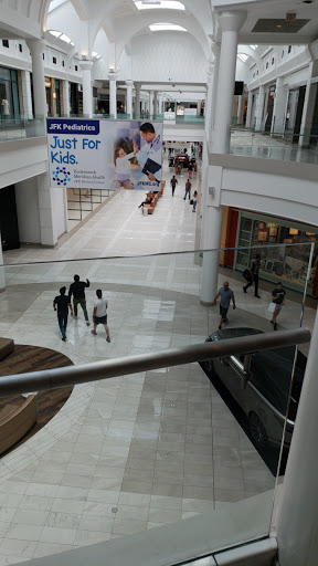 Computer Store «Apple Menlo Park», reviews and photos, 55 Parsonage Rd, Edison, NJ 08837, USA