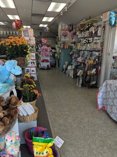 Florist «Flowerama», reviews and photos, 4 W Hawley St, Mundelein, IL 60060, USA